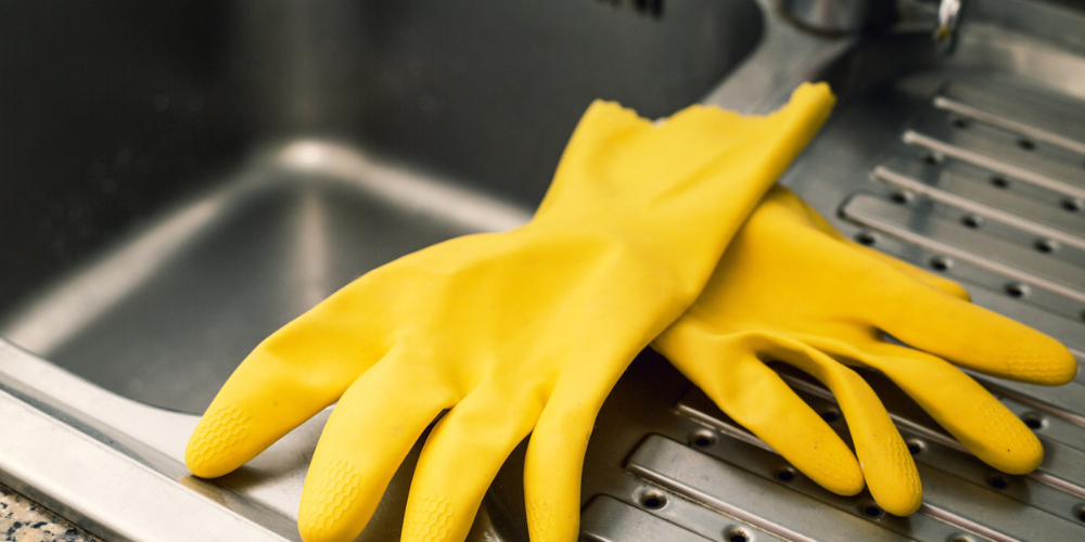 Maintenance and equipment of plastic grease trap: